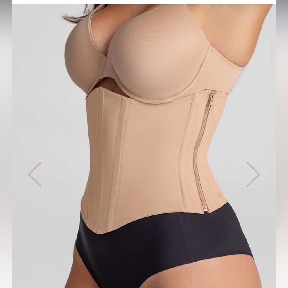 NWT Honeylove WaistHero Cincher Large
